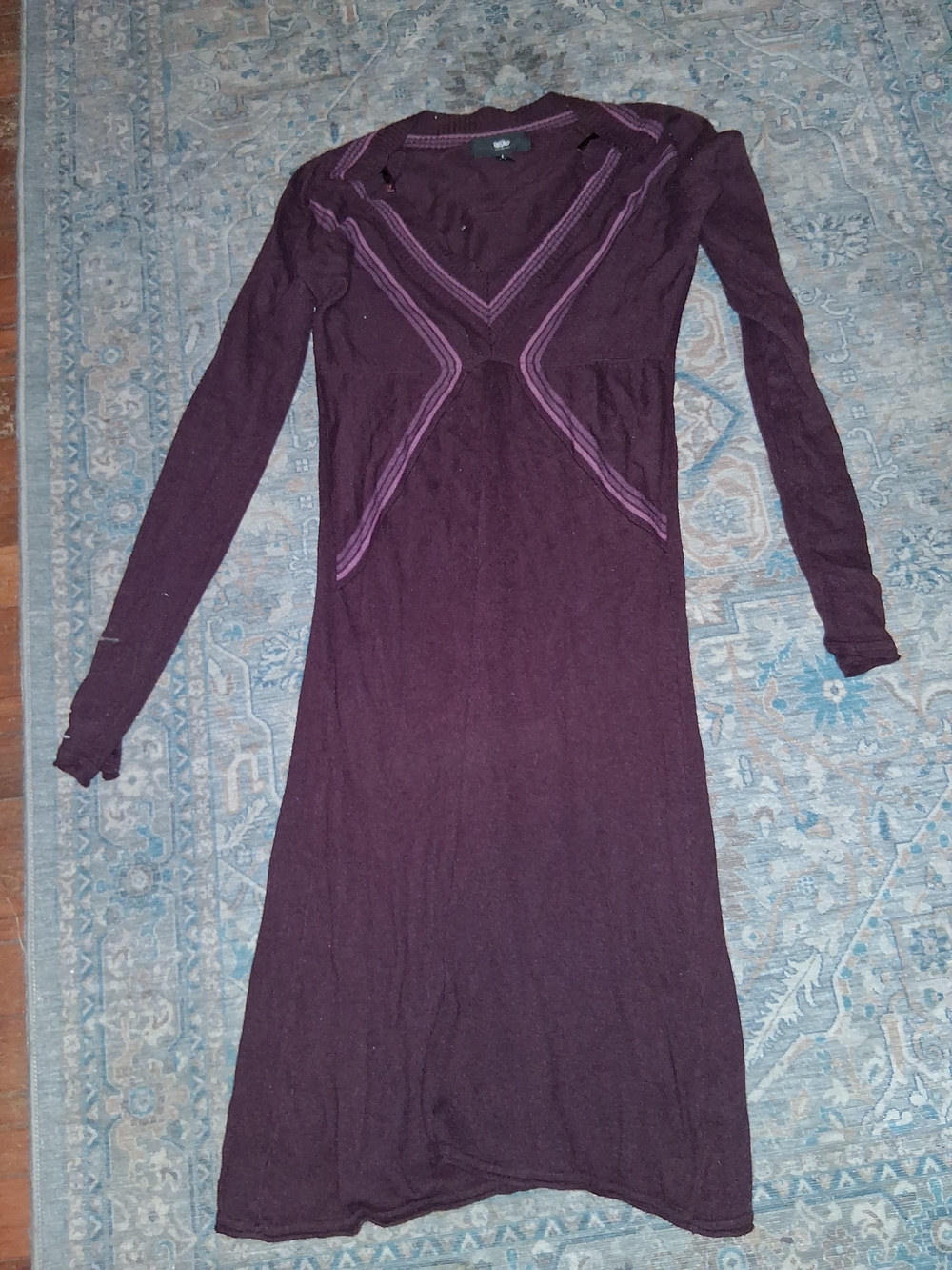 Women's Long Sleeve V-Neck Knit Dress in Deep Plum